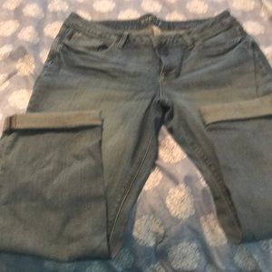 Blue jean cropped pants